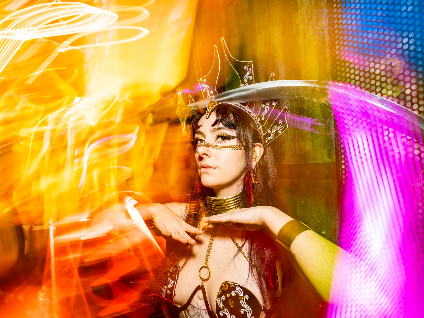 Gold Scarab Bridge Fishbone w/ Moons Face Chain - HearRingz